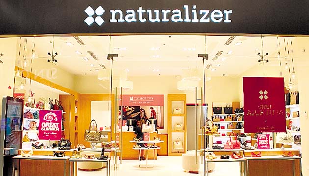 5. La nueva tienda de Albrook Mall ofrece moda y comodidad.