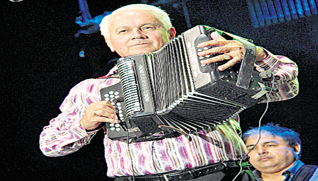 Ulpiano recordó algunos de sus éxitos.