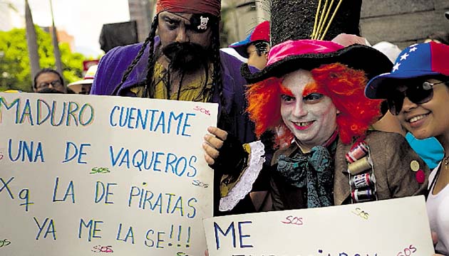 Los manifestantes exigen claridad para entablar un diálogo.(EFE)