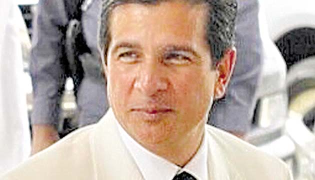 @varelapopi Me toca defender a @rmartinelli y Panamá ante las ofensivas palabras de Maduro. La OEA debe mediar por la paz y democracia de Venezuela.