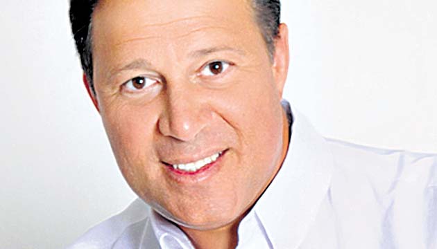 @JC_Varela Decisión del presidente Maduro de romper relaciones es absurda, hacer llamado al diálogo y a la paz social es nuestro derecho y nuestro deber.