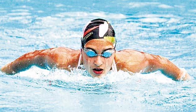 María Fernanda Far logró tiempo de 2 minutos, 20 segundos y 03 centésimas alcanzando así el sexto puesto en los 200 metros mariposa, que ganó la venezolana Andreina Pinto, con marca de 2:12.42.(Cortesía)