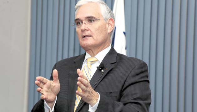 La frase. El Canal de Panamá seguirá sirviendo al mundo de manera eficiente y aportando siempre valor. Jorge Quijano - Administrador del Canal de Panamá
