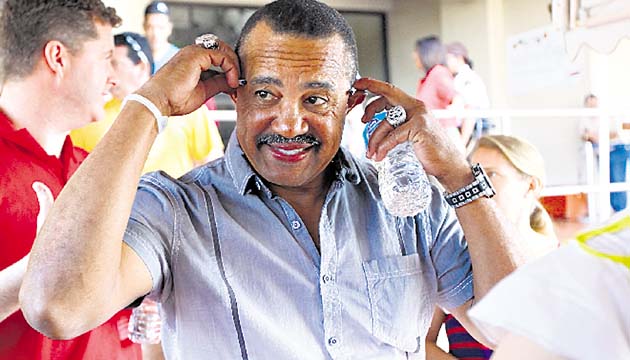 Tony Peña. El dominicano aseguró que Panamá es muy privilegiada por ser escenario de una serie histórica, como la que jugarán los Marlins y Yanquis.(Anayansi Gamez)