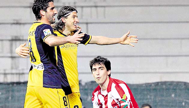 En el onceno “colchonero” se vive un excelente ambiente.(EFE)