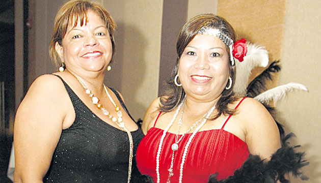 7. Francia Molina y Magalis de Bermúdez.