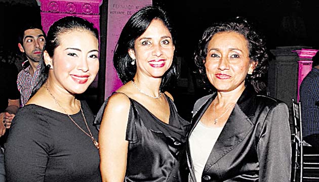 5. Ady Samudio, Anita Mon y Sara González.