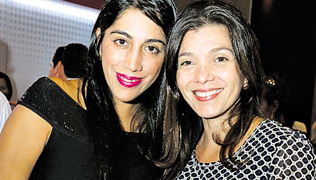 8. Angie Montoya y Yessenia Romero.