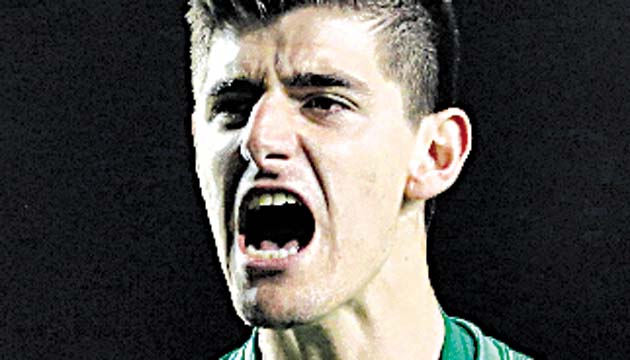 Thibaut Courtois, Meta del Atlético Madrid. “Creo que el Chelsea ha jugado más ofensivo que en el Vicente Calderón. Tuvimos mala suerte con el palo de Koke al principio. Hemos sufrido. Han marcado el gol, que no defendimos bien, pero la respuesta que tuvimos luego fue muy buena. En el segundo tiempo salimos para ganar, no para defender. Al final vamos a Lisboa que es lo importante.