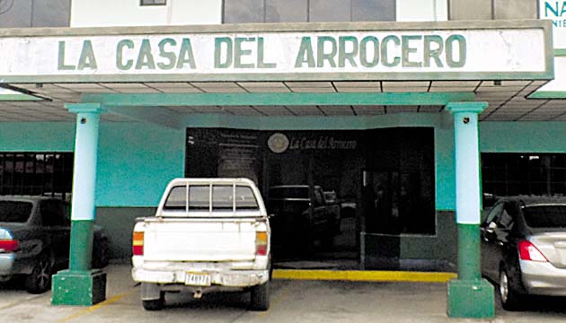 Apach dice que enfrenta problemas de financiamiento.(José Vásquez.)