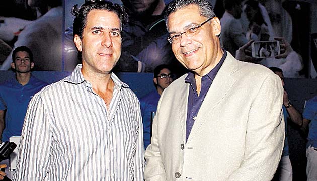 4. Isaac Abadi y Bosco Vallarino.
