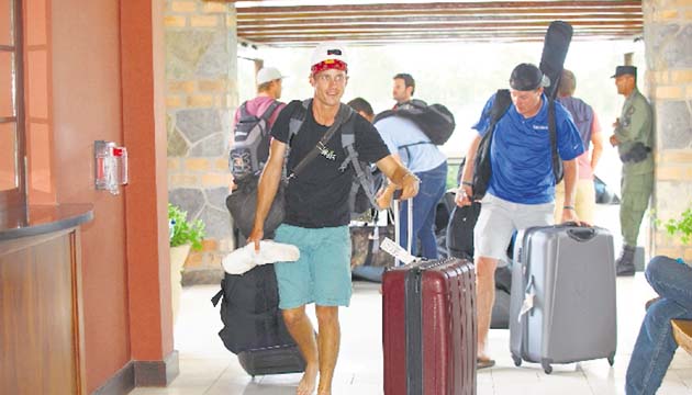 Visita. Los golfistas fueron a inicios de esta semana al club ubicado en Río Hato, donde conocieron las instalaciones del mismo.(Anayansi Gamez)