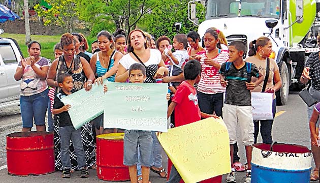 8 cierres: Padres y estudiantes