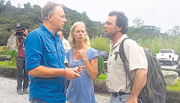 Los padres de Kris Kremer regresarán a su país.(Mayra Madrid )