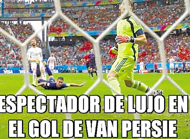 Iker Casillas se comió varios goles en encuentro de ayer.