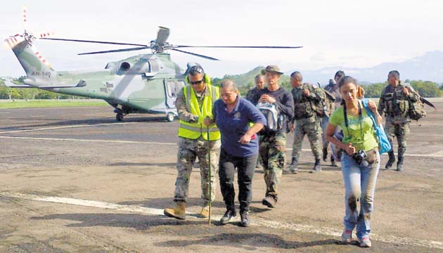 La fiscal primera superior de Chiriquí, Betzaida Pitty, regresó en la mañana de ayer de la comunidad de Los Romeros, donde fue encontrado el maletín.(Mayra Madrid )