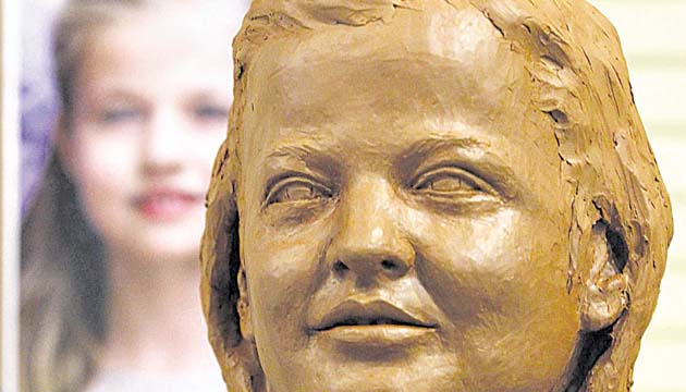 El museo de cera confecciona la estatua de la princesa Leonor.