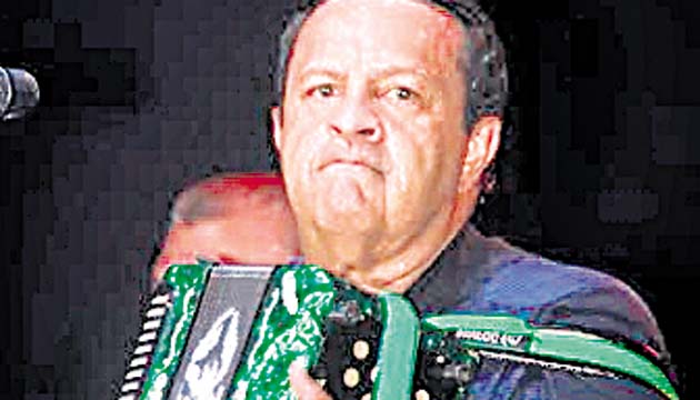 Con Osvaldo Ayala se gozó.