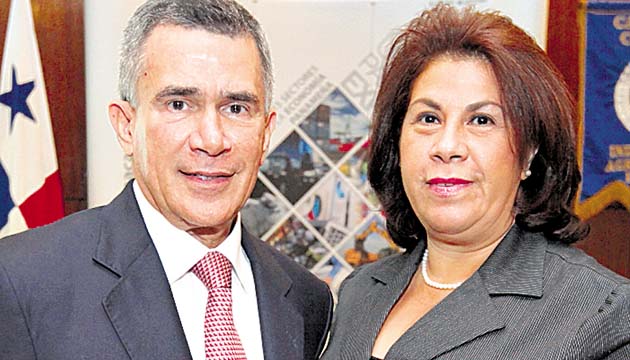 6. Ramón Lima y Miriam Amores.