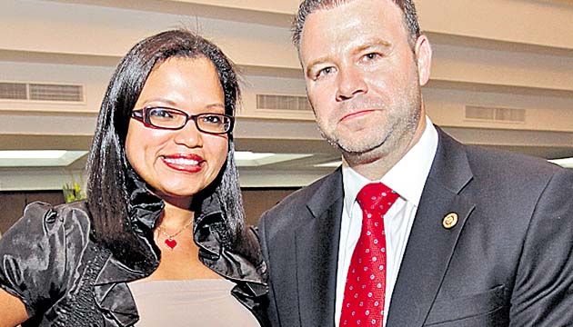 10. Jeannette Hines y Juan Carlos Canavaggio.