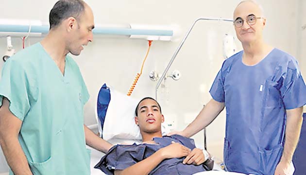 Jairo Jiménez fue operado en la rodilla izquierda.(Foto del Club Elche)