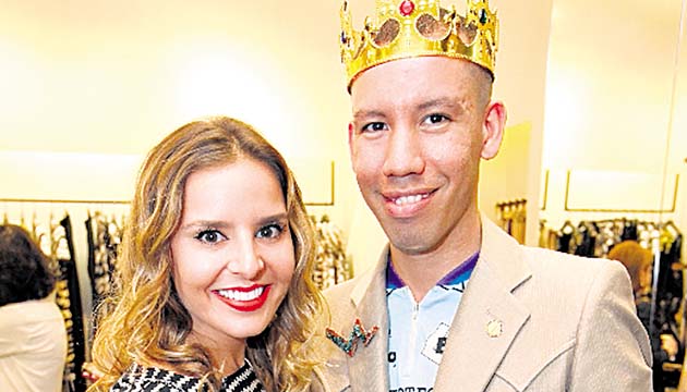 7. Carolina Iglesias y Gio French.