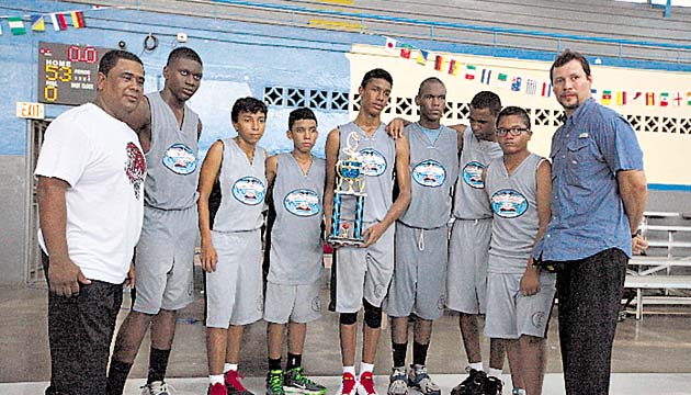 Escuela Americana. Fueron el segundo lugar del torneo, pero, a pesar de no ganar su último partido se fueron satisfechos, pues lograron hacer cosas importantes durante toda la competencia.