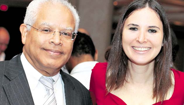 7. Moisés Veliz y Úrsula Kiener.