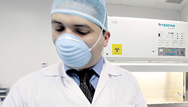 Diomedes Trejos, jefe del Laboratorio Biomolecular del Imelcf.(Archivo)