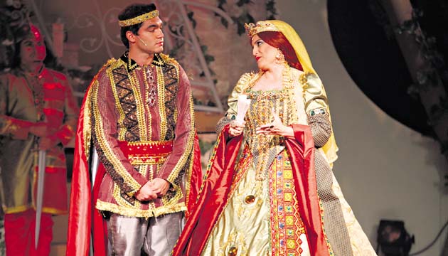 Giovanni Scollo y Fabiola Sánchez Dorado. (Marly Domínguez.)