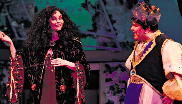 Lamberto se enamoró de la malvada Goethel.( Marly Domínguez.)