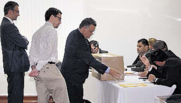 Nueve meses entre evaluaciones, informes y reclamos presentados
