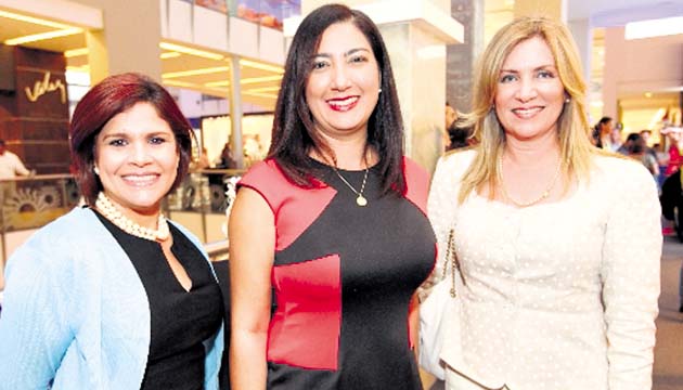 3. Itzel de Arcia, Paloma Ospino, María Elena de Halphin.