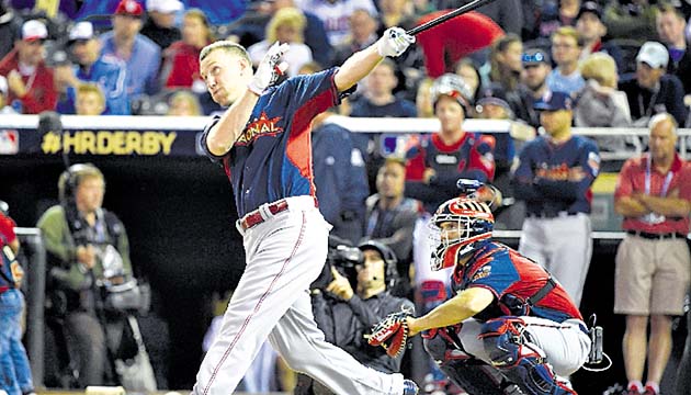 Segundo lugar. Todd Frazier dio la sorpresa al llegar a esta instancia, pero no fue suficiente porque cayó 9-1 ante Yoenis Céspedes, quien revalidó el título en el Derby de jonrones. (EFE)