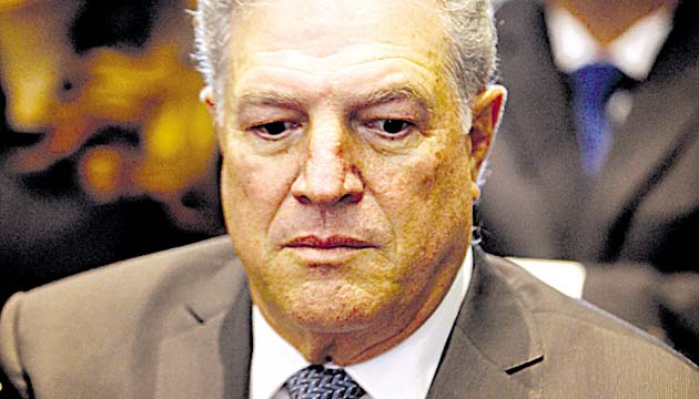 El titular del Mida dijo tajantemente que no hará pública su declaración de bienes por motivos de seguridad.
