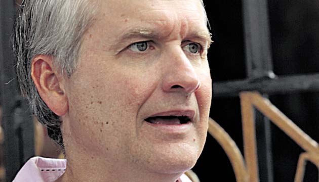 Él ministro de la Presidencia se opone a hacer pública su declaración.()