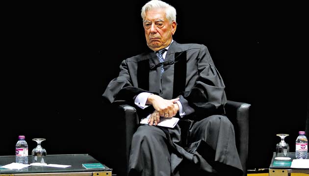Antes de la investidura.( EFE.)