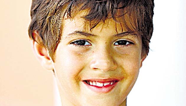 David Jiménez: “Me ha gustado mucho porque nos divertimos con nuestros padres y los amigos del colegio. Me gustaría que siguieran haciendo estos talleres para pasar el tiempo en familia”.