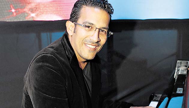 Iniciativa de Alberto Gaitán.(Shino SH)