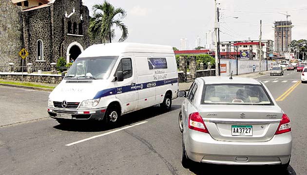 En este punto de Río Abajo suelen darse muchas colisiones menores.(Edwin González)