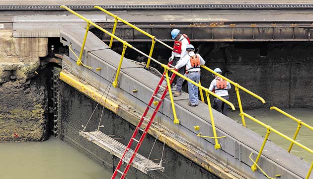 Existen varias profesiones que se desempeñan en el Canal.(Carlos Lemos)