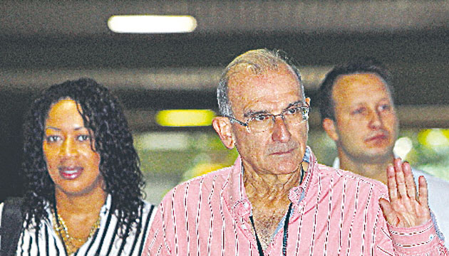 Humberto de la Calle y su equipo negociador.