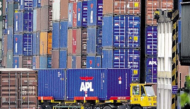 Los costos de transporte de contenedores no han variado.(BLOOMBERG)