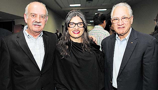 3. Eugenio Roca, Miriam Vidriales Chan y Rodrigo Terán.