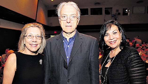 4. Martha Alles, Juan Carlos Cincotta y Jaqueline Abadi.