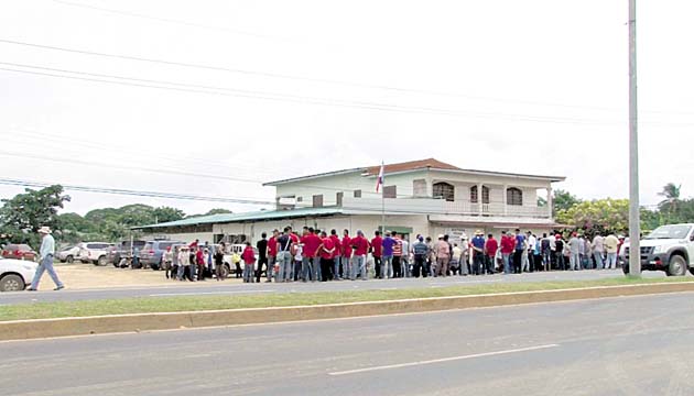 Tribunal suspende actividades agrícolas en Campos de Pesé