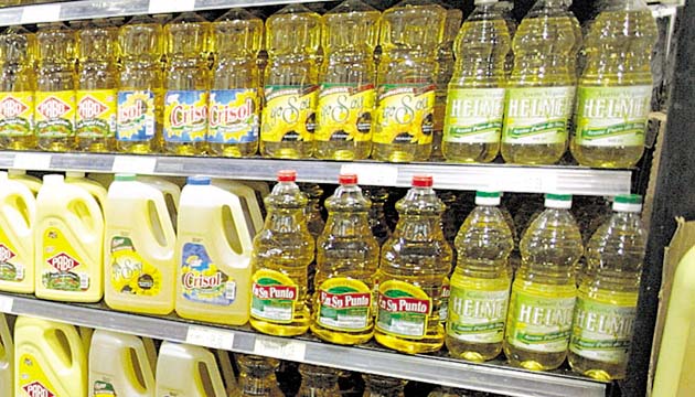 El aceite subió 17 centavos en los supermercados, según Acodeco.(Archivo)