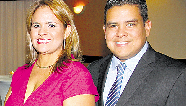6. Nara Cedeño de Zapata y Alexis Zapata.