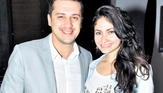13. Rafael González y Adriana Olivera.