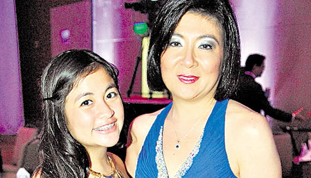 8. Vanessa Wong y Divia Wong.